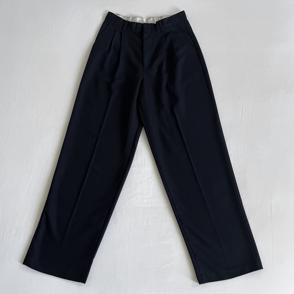 Vintage Van Heusen Pleated Trousers | Black | Tag Size 16R (Fits Size 24) | NWOT